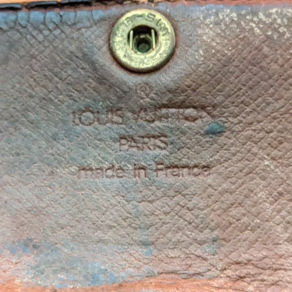Louis Vuitton Monogram Key Holder/Wallet #1474💥PRICE DROP💥